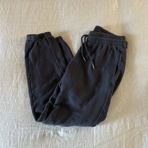 Aerie black gray chill jogger